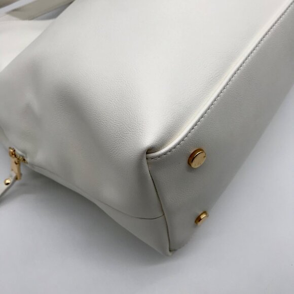 I.N.C. International Concepts Vanilla Trippii Chain Tote Bag - Picture 6 of 10